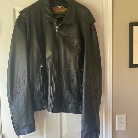 Genuine Harley-Davidson leather coat. - Picture 1 of 7